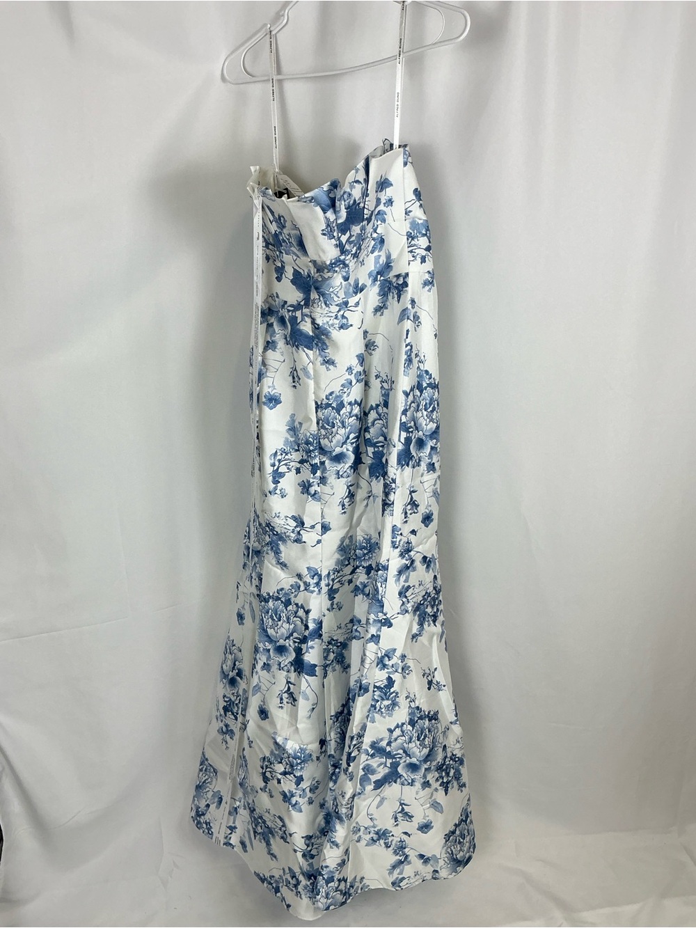 Alfred Strapless Floral Satin Gown in White and Blue - Picture 5 of 7